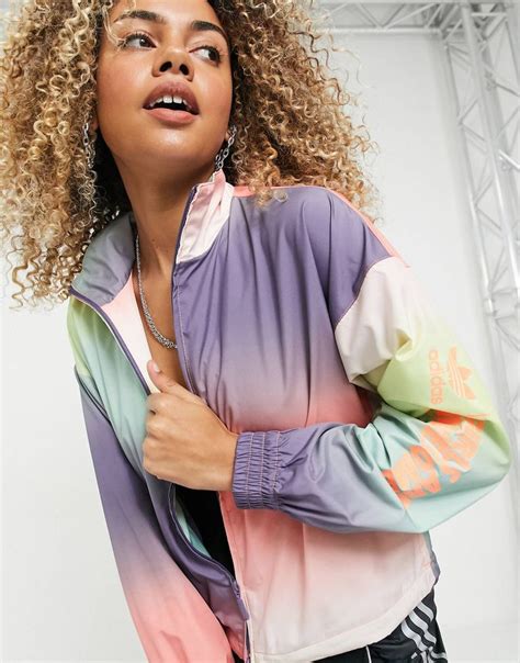 chaqueta rosa de adidas originals x girls are awesome